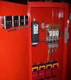 施工現場臨時用電配電箱及開關箱配置和使用說明，圖示詳圖