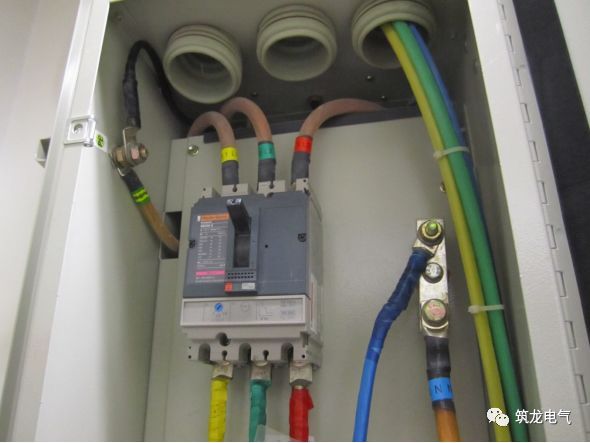 《建筑電氣工程施工質量驗收規范》GB50303-2015 配電箱(機柜)安裝詳細說明！