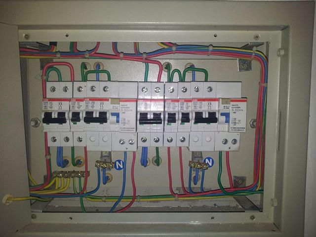 主頁配電箱 63A或40A，用于總漏電保護和空氣開關(guān)？讀完之后，我完全明白了！